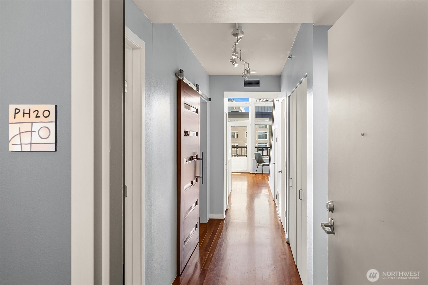 2717 Western Avenue #1120, Seattle, WA 98121