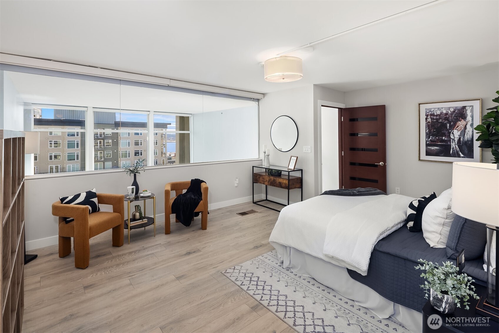 2717 Western Avenue #1120, Seattle, WA 98121