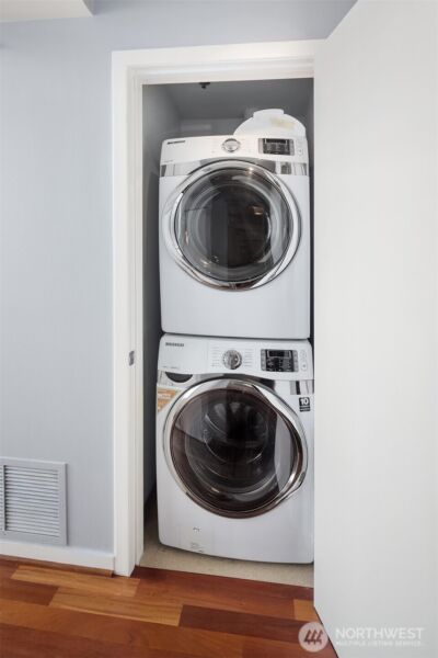 2717 Western Avenue #1120, Seattle, WA 98121 - Photo 27