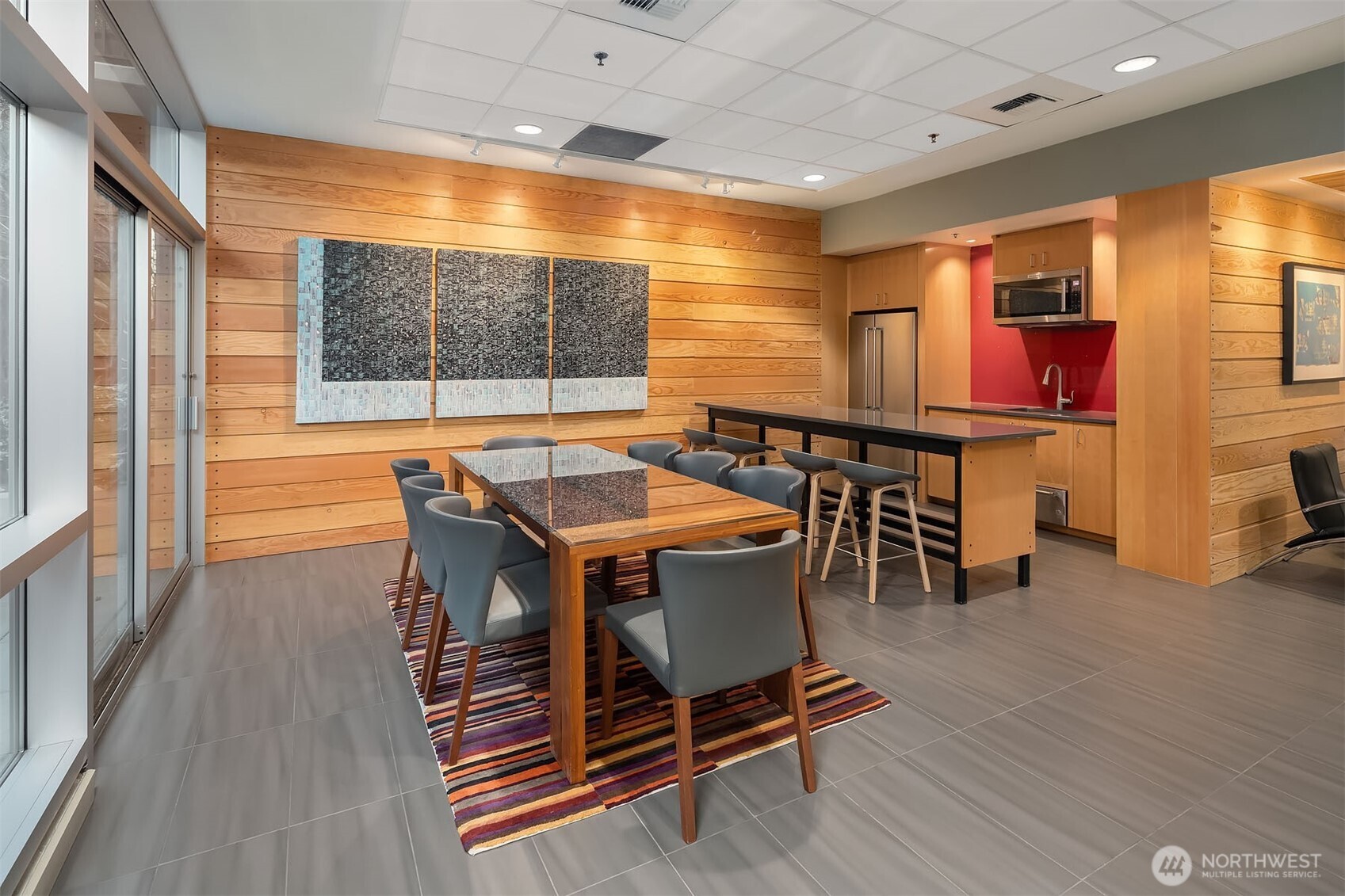 2717 Western Avenue #1120, Seattle, WA 98121