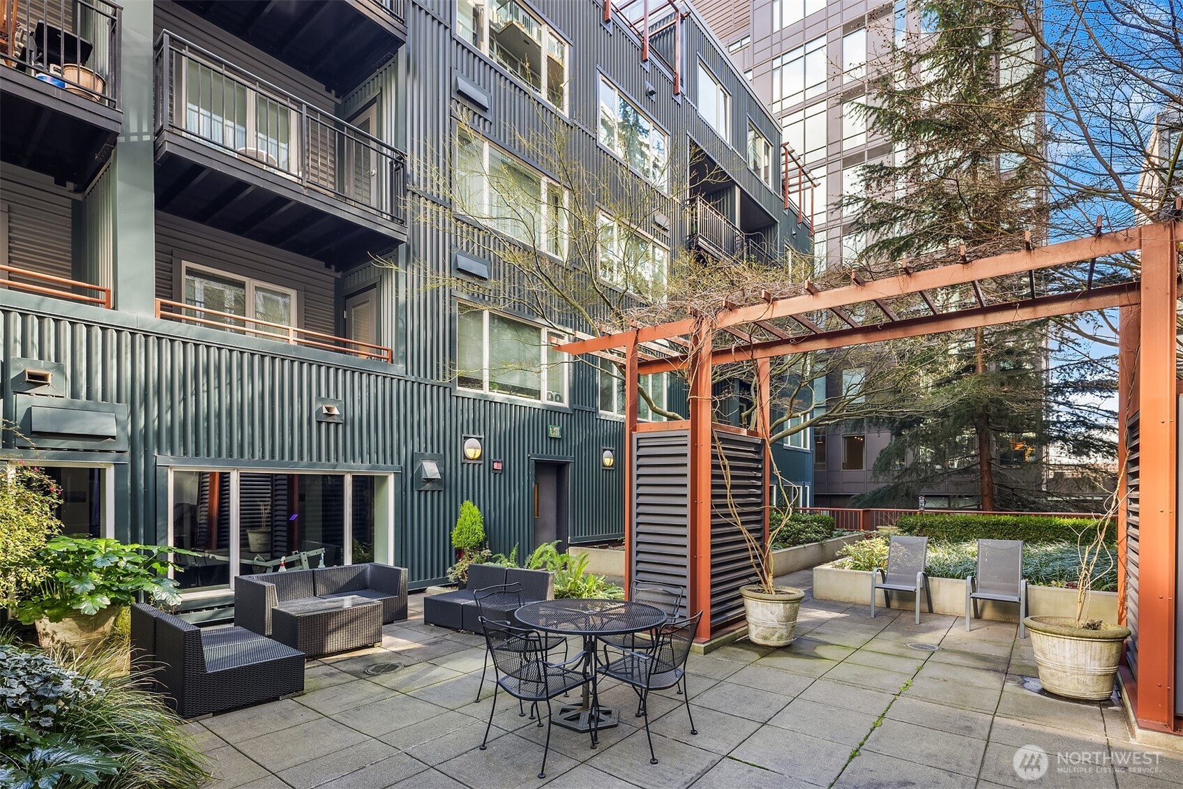 2717 Western Avenue #1120, Seattle, WA 98121