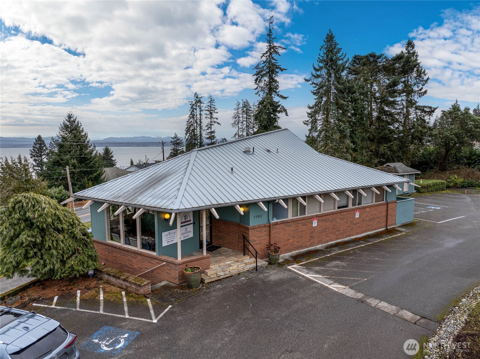 1283 Elger Bay Road , Camano Island, WA 98282