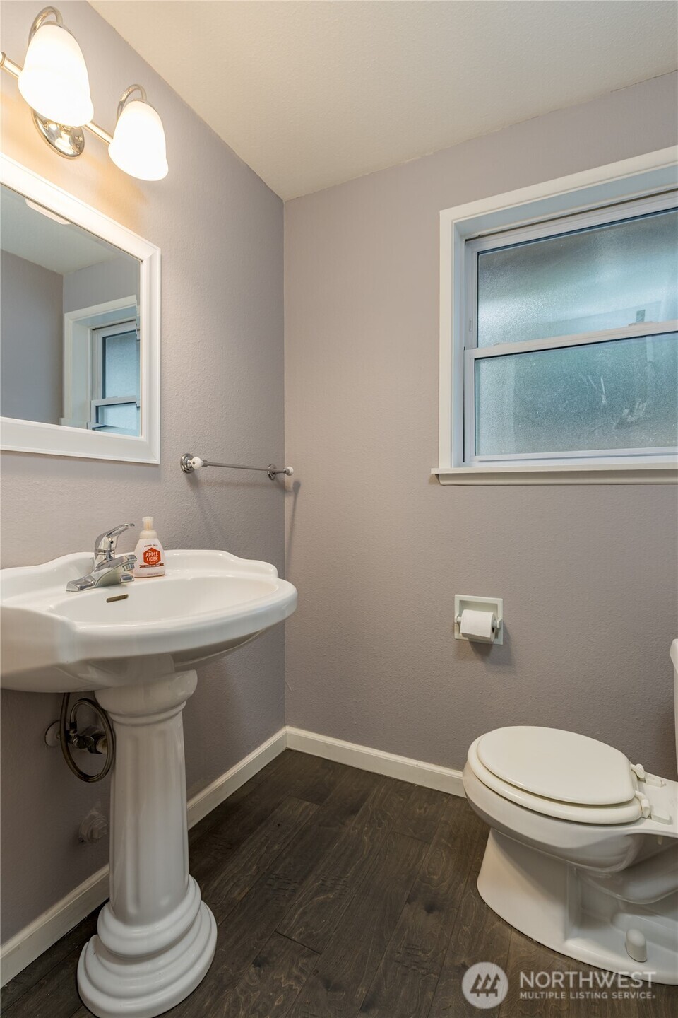 3215 Scenic Drive , Auburn, WA 98092