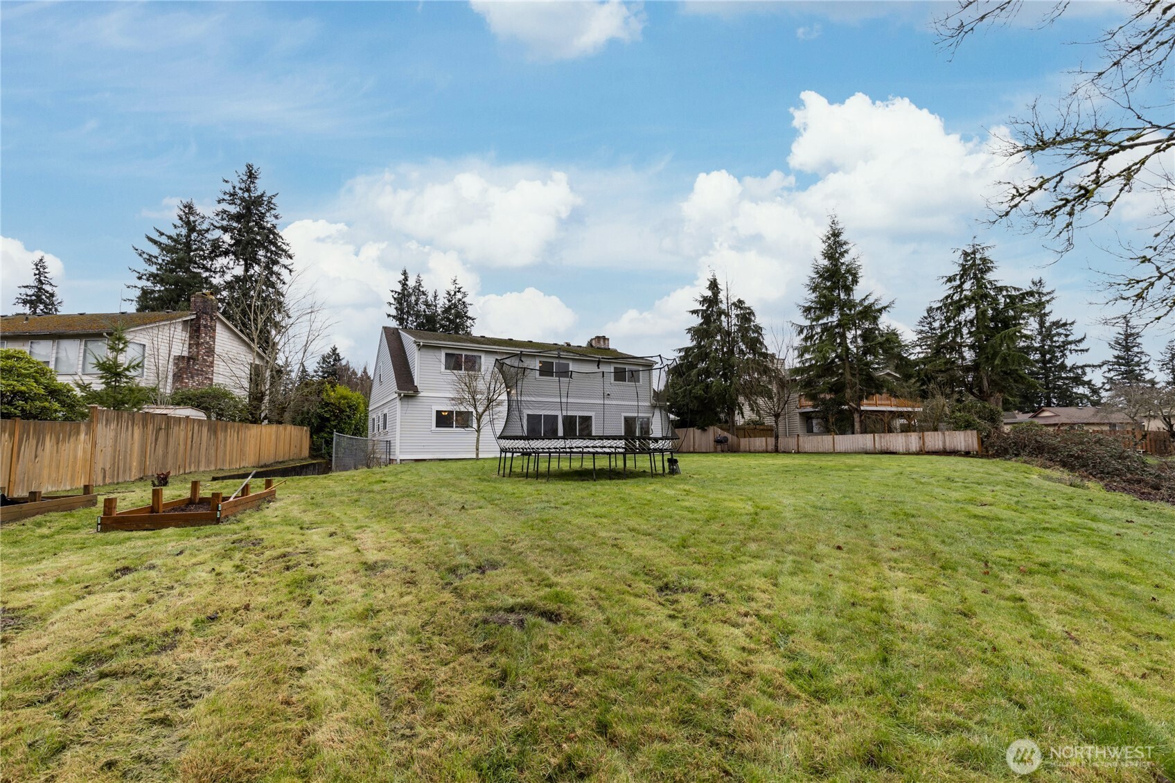 3215 Scenic Drive , Auburn, WA 98092