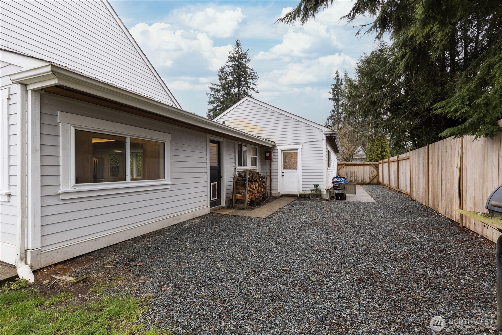 3215 Scenic Drive , Auburn, WA 98092