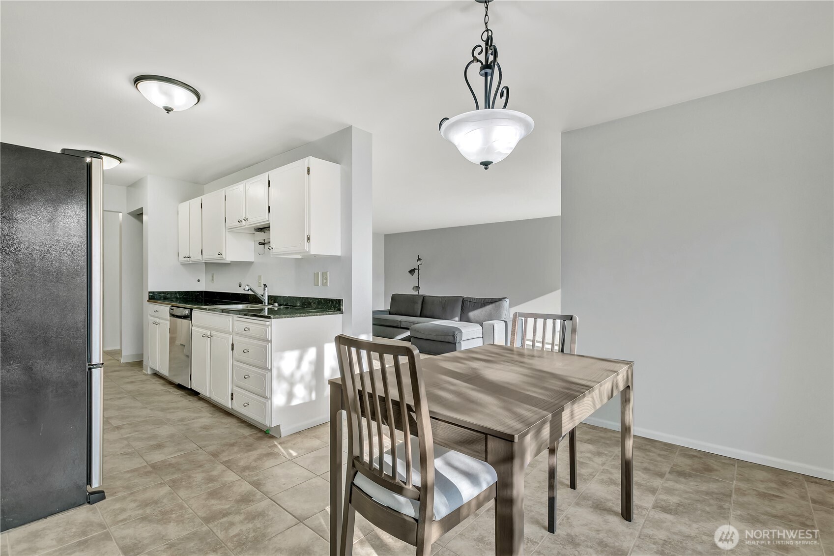 4545 Sand Point Way NE #207, Seattle, WA 98105