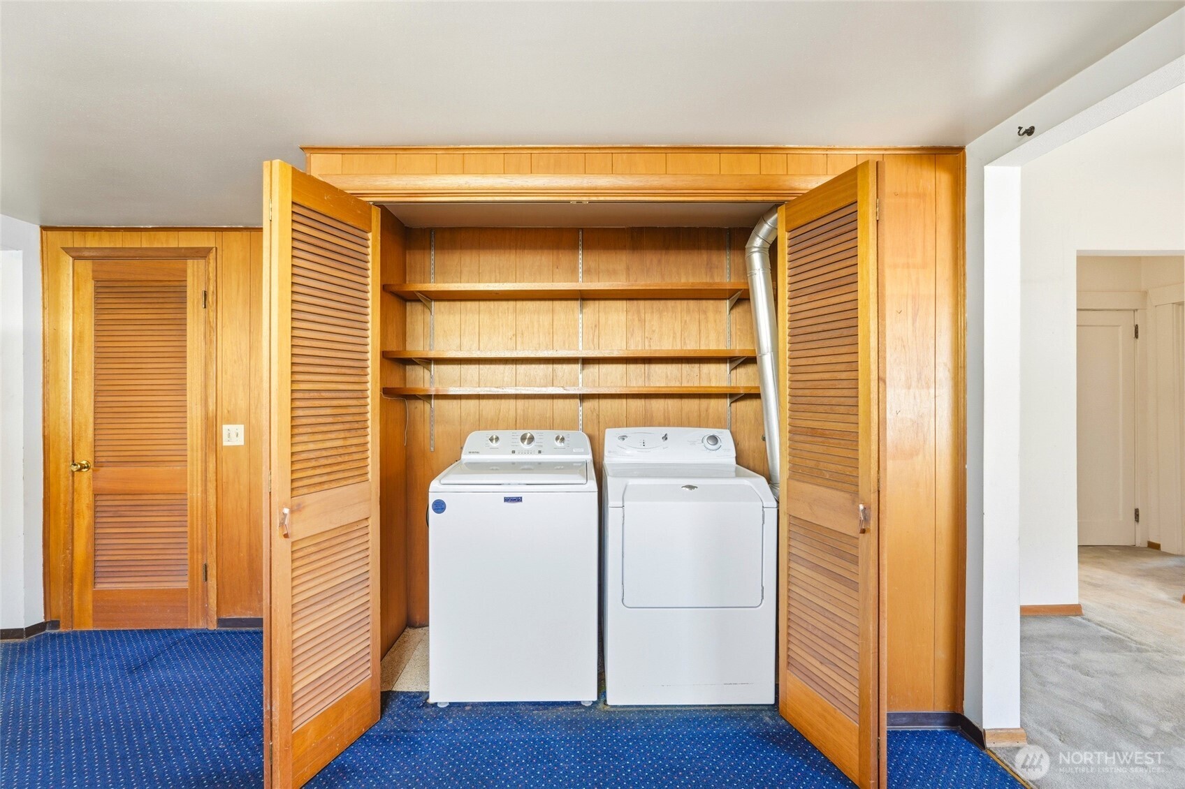 334 Wells Avenue N, Renton, WA 98056