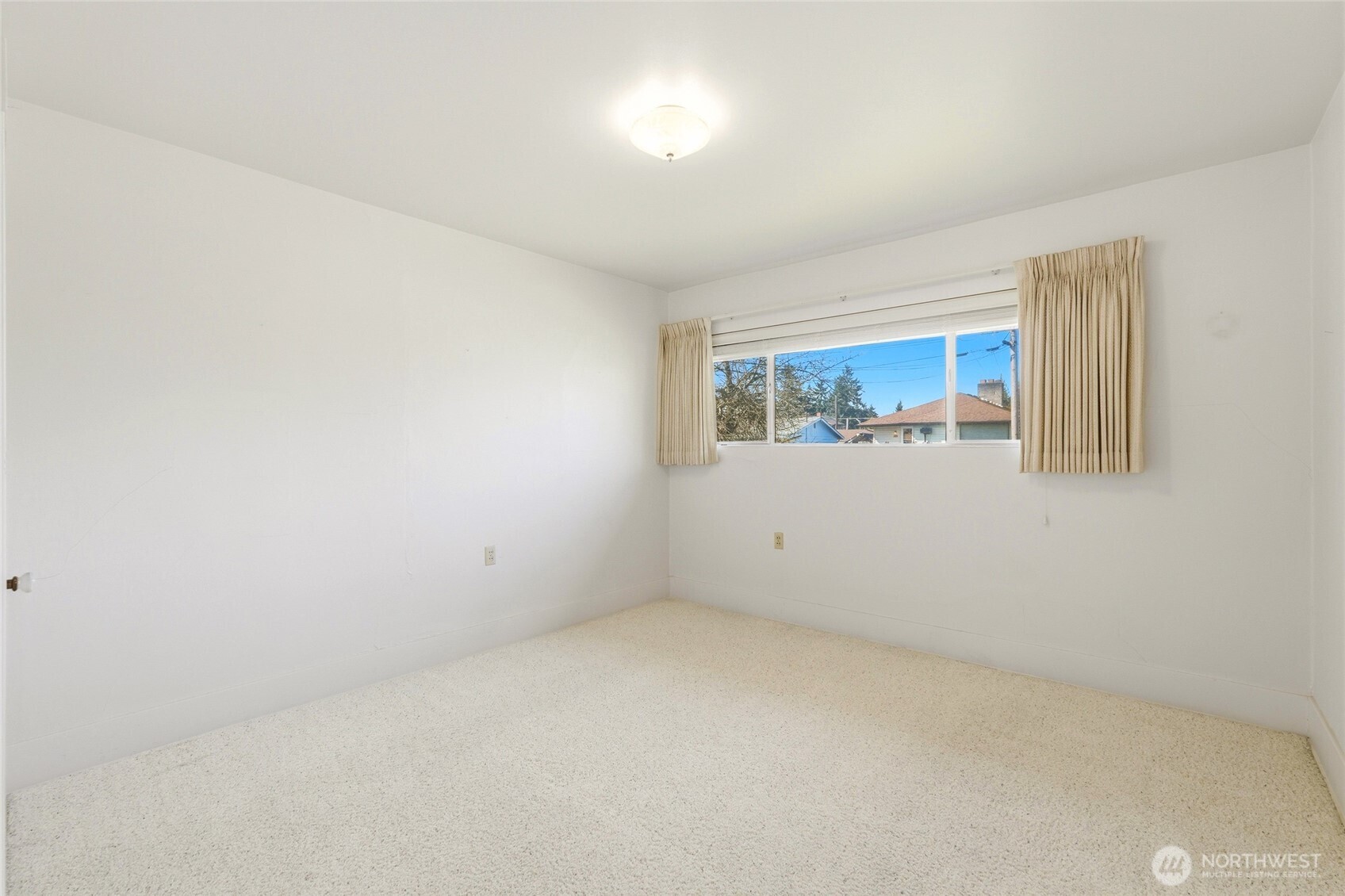 334 Wells Avenue N, Renton, WA 98056