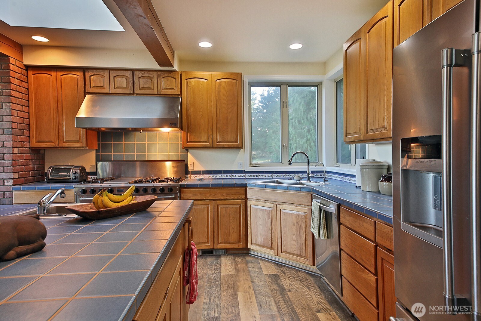 5762 Summerhill Drive , Langley, WA 98260