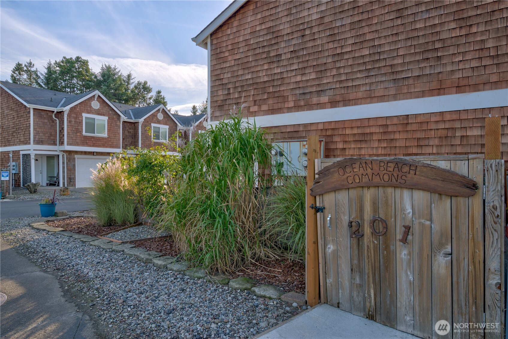 201 Ocean Beach Boulevard S #A-1, Long Beach, WA 98631