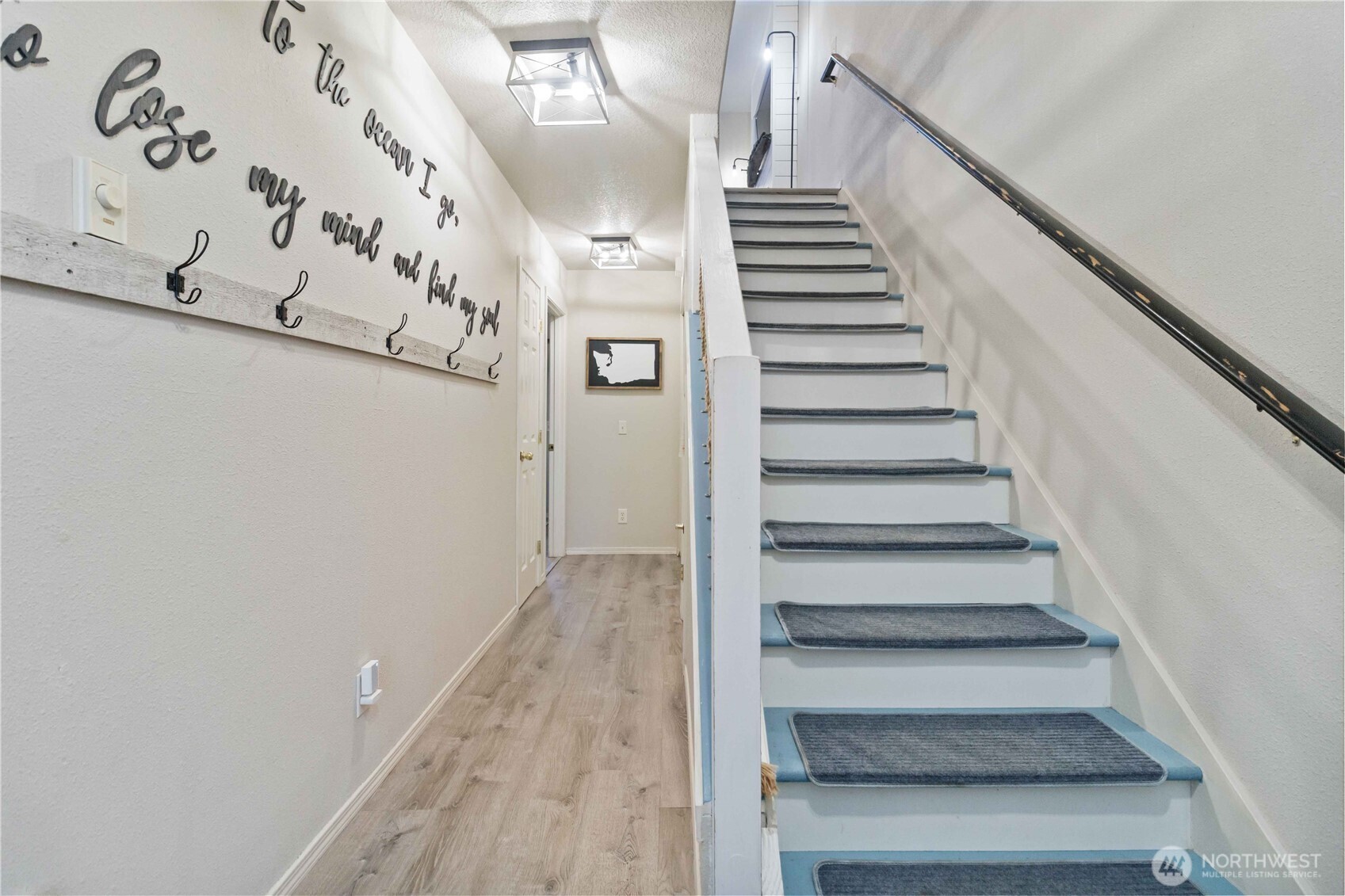 201 Ocean Beach Boulevard S #A-1, Long Beach, WA 98631