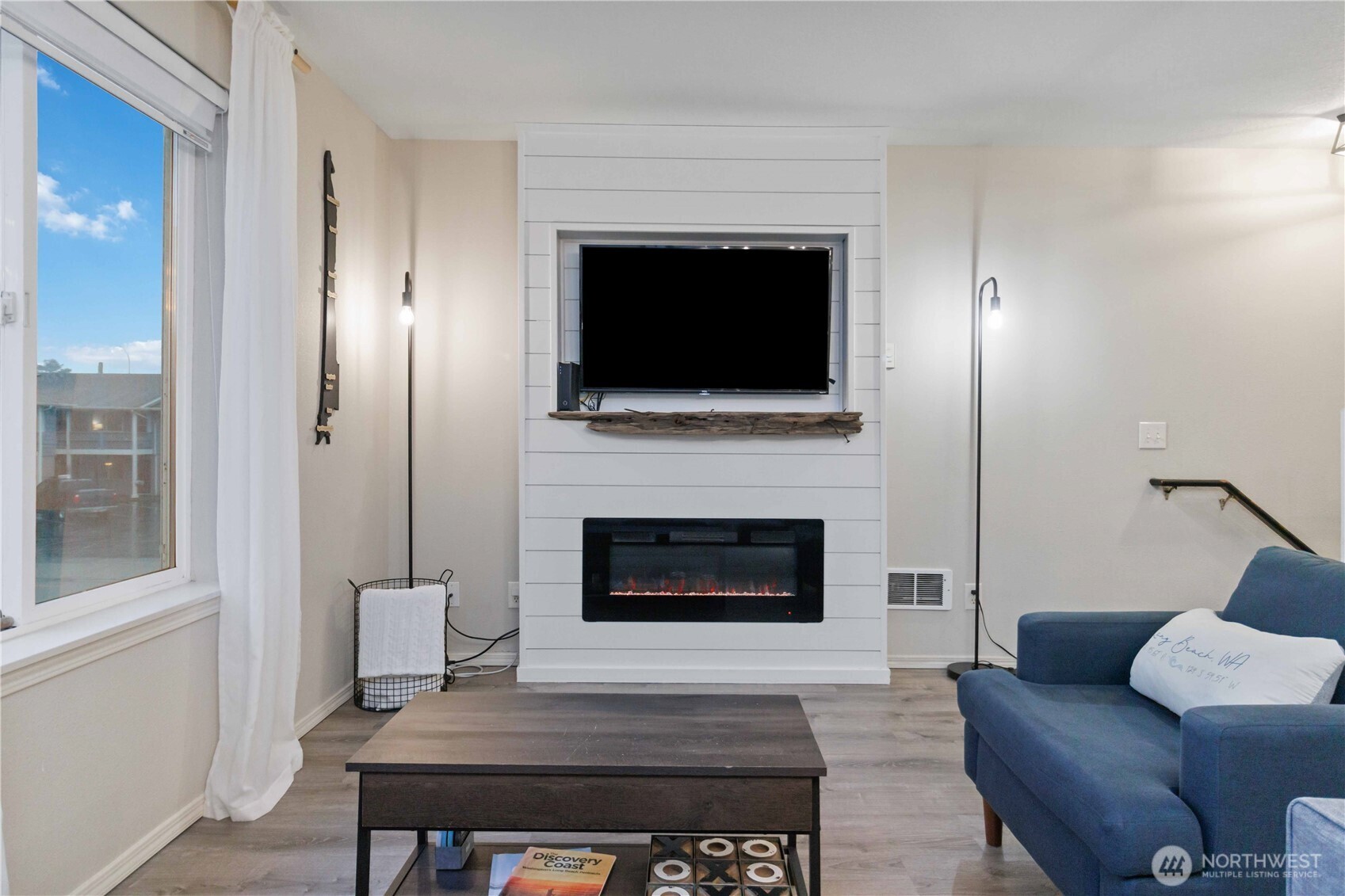 201 Ocean Beach Boulevard S #A-1, Long Beach, WA 98631