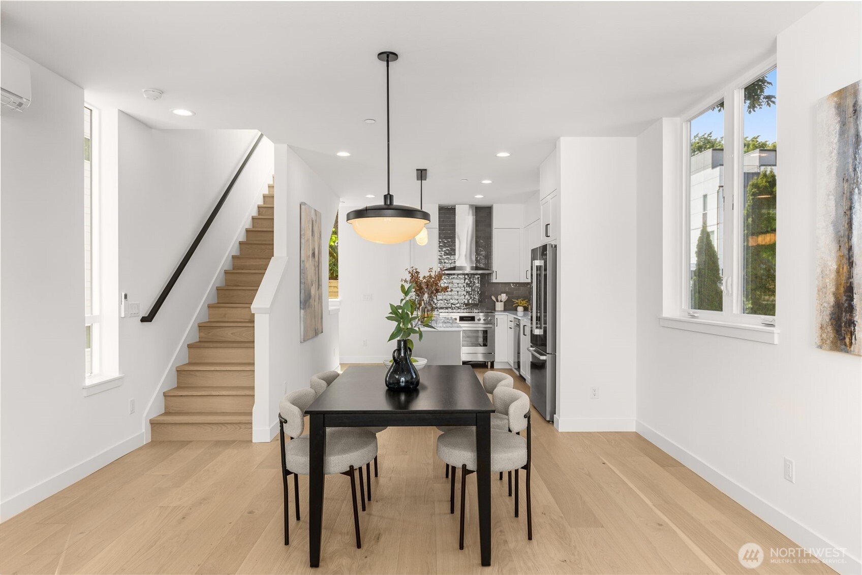 1627 B 21st Avenue , Seattle, WA 98122