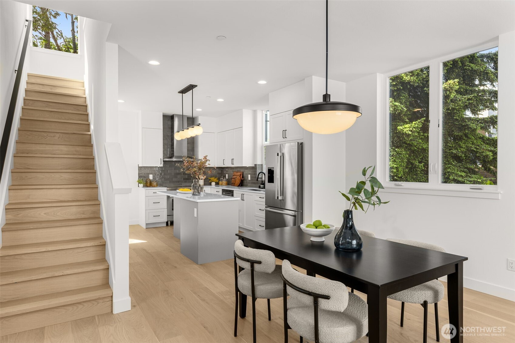 1627 B 21st Avenue , Seattle, WA 98122