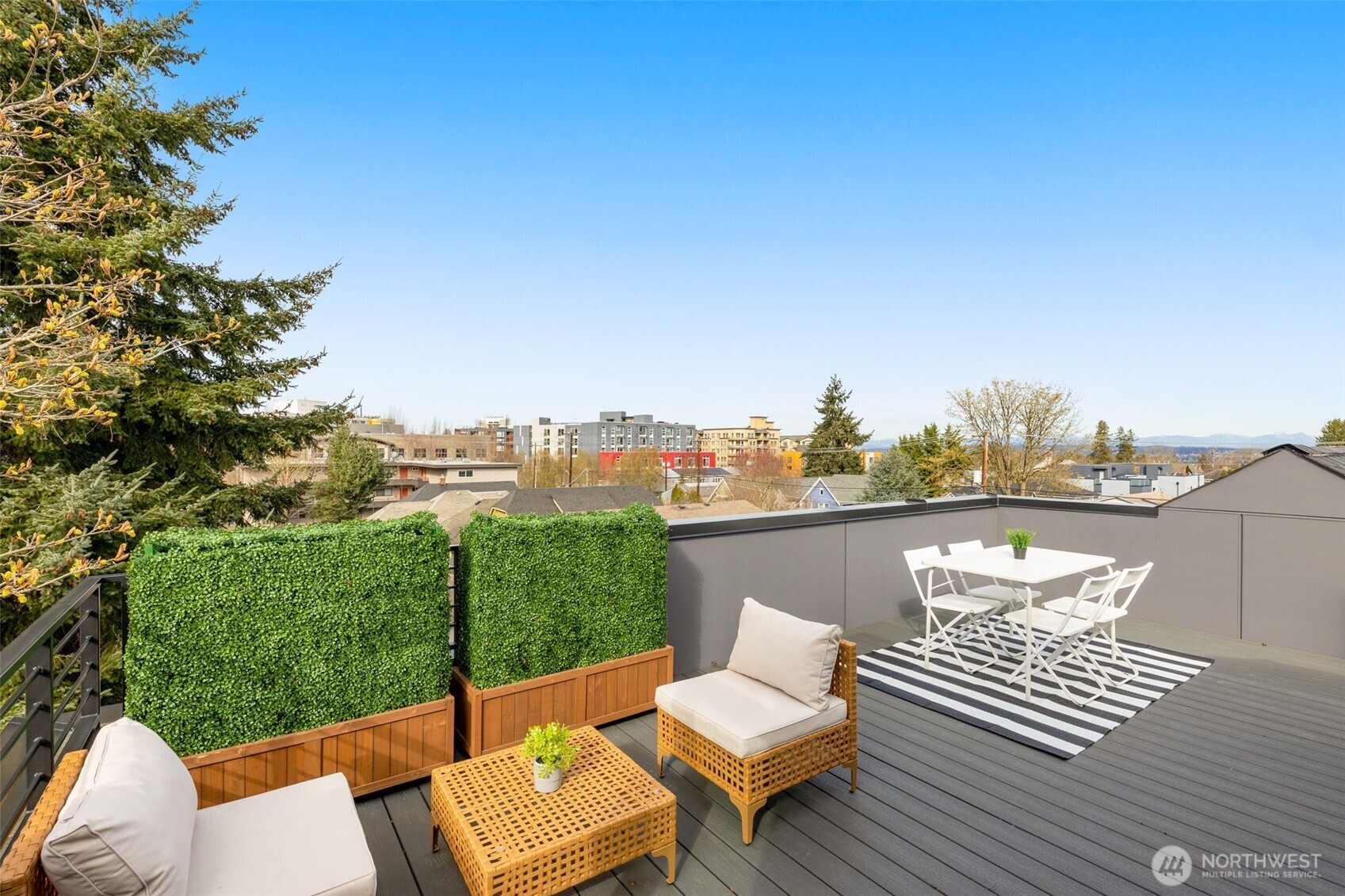 1627 B 21st Avenue , Seattle, WA 98122