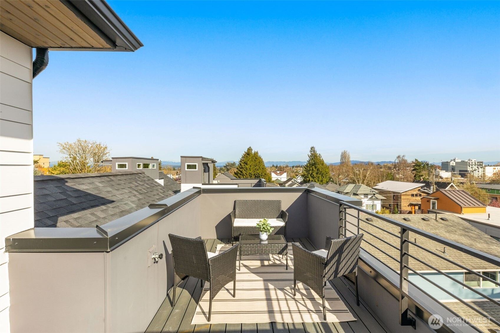 1627 B 21st Avenue , Seattle, WA 98122