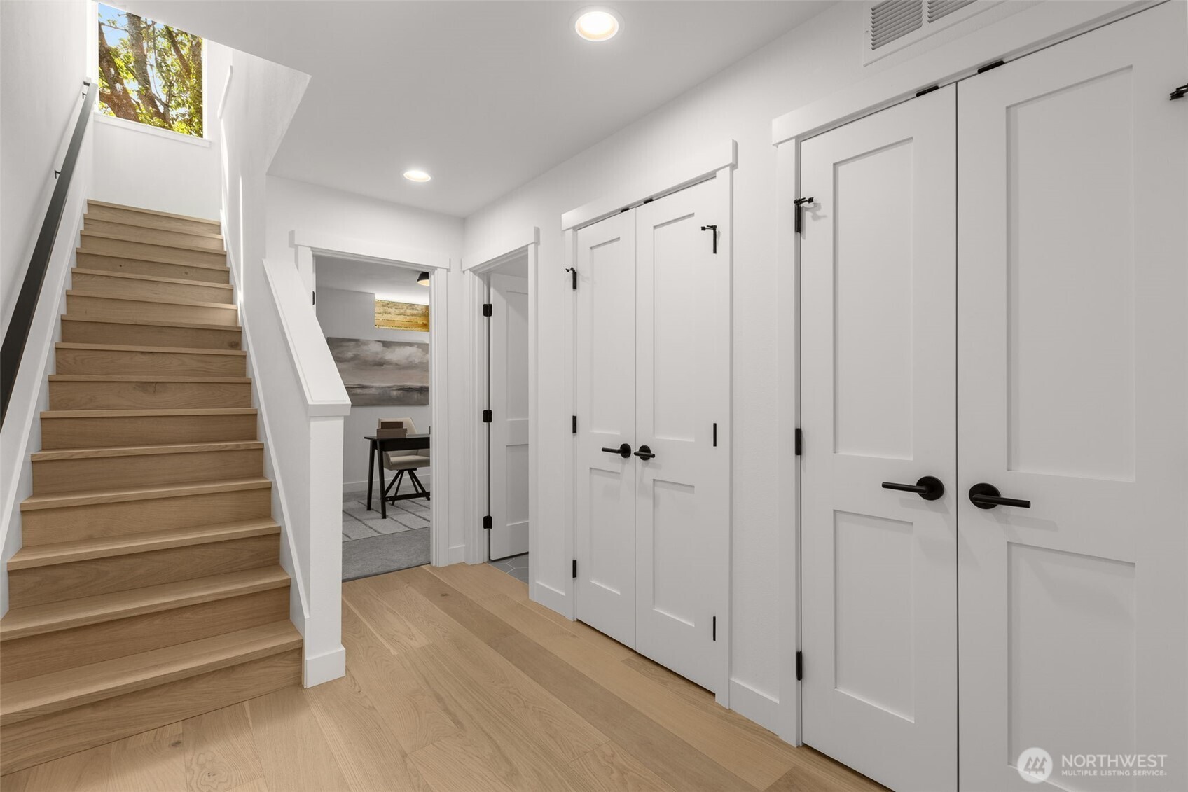 1627 B 21st Avenue , Seattle, WA 98122