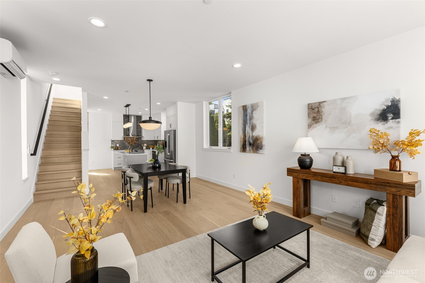 1627 B 21st Avenue , Seattle, WA 98122