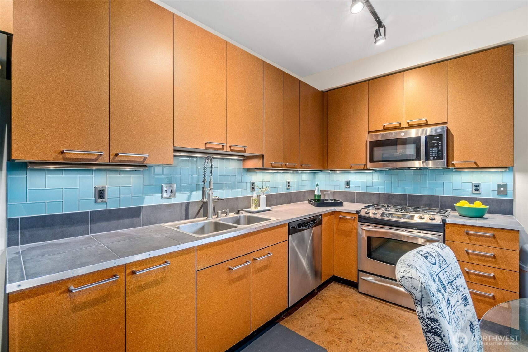 1414 12th Avenue #406, Seattle, WA 98122