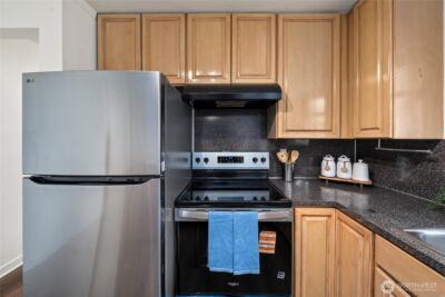 4503 S Webster Street , Seattle, WA 98118 - Photo 10