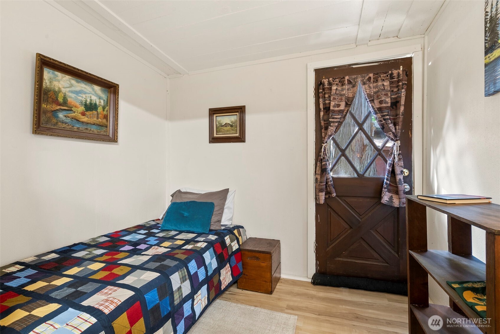 560 N Beacon Point Loop N, Lilliwaup, WA 98555