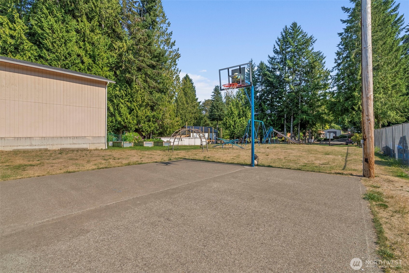 560 N Beacon Point Loop N, Lilliwaup, WA 98555