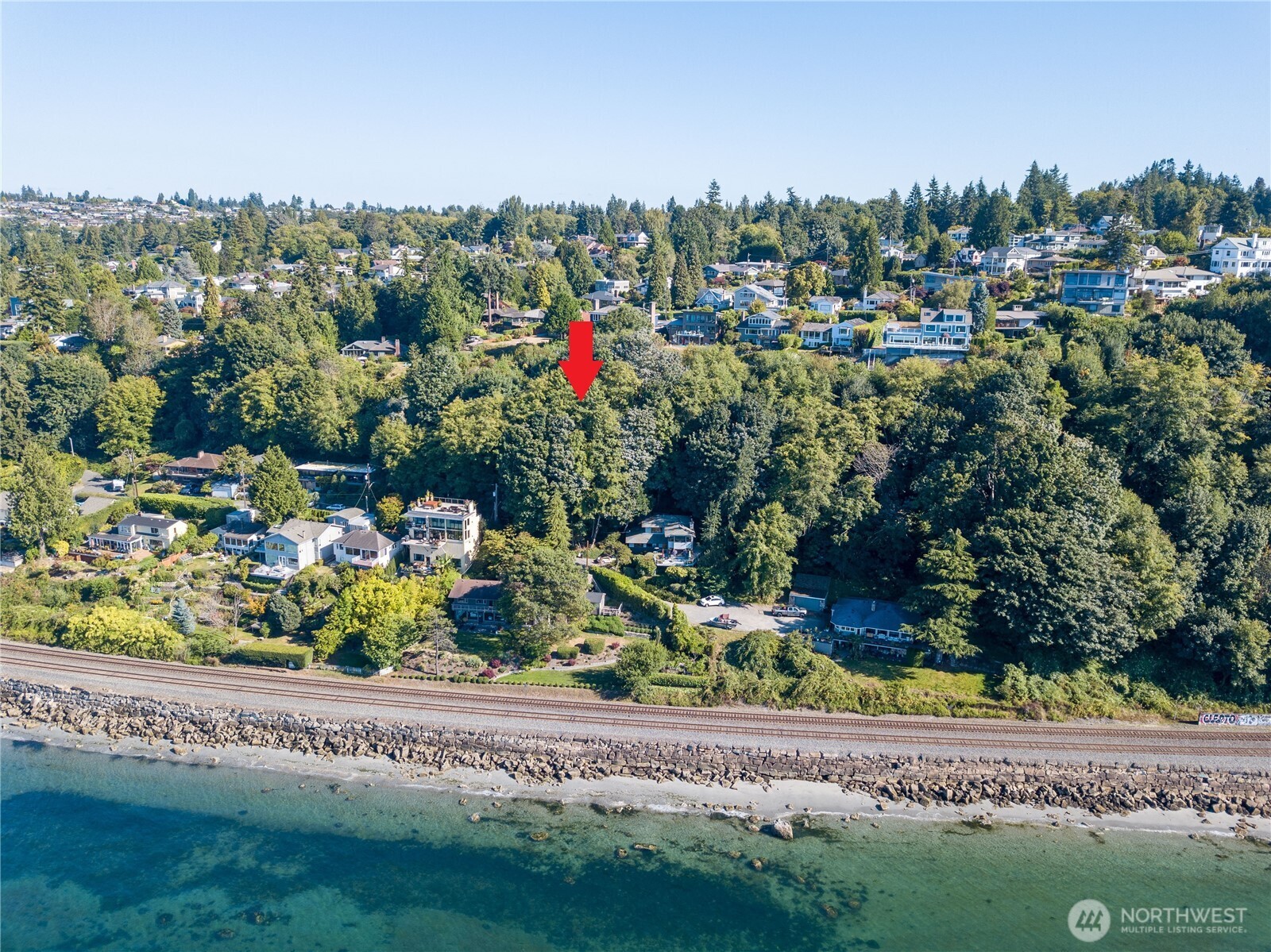 32 XX NW Esplanade , Seattle, WA 98117