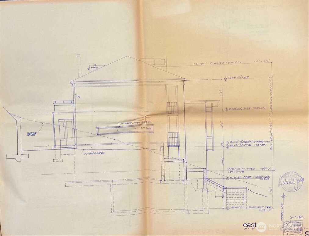 32 XX NW Esplanade , Seattle, WA 98117