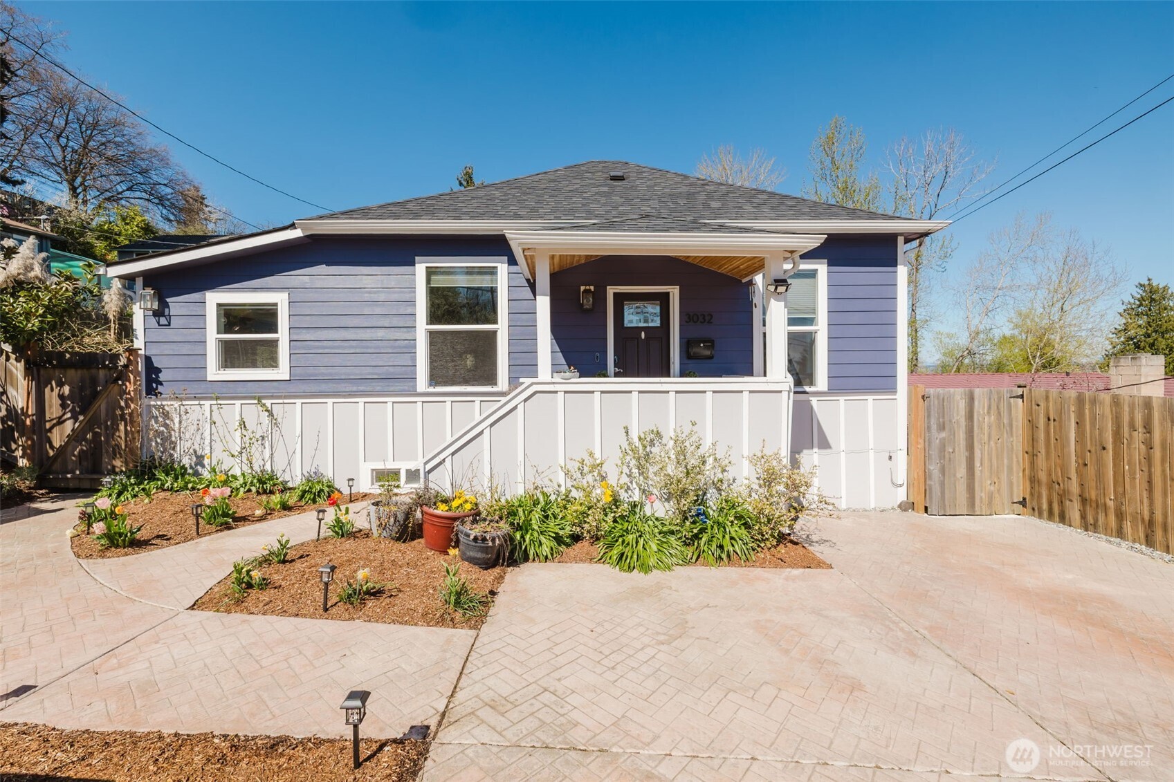 3032 S Dawson Street , Seattle, WA 98108