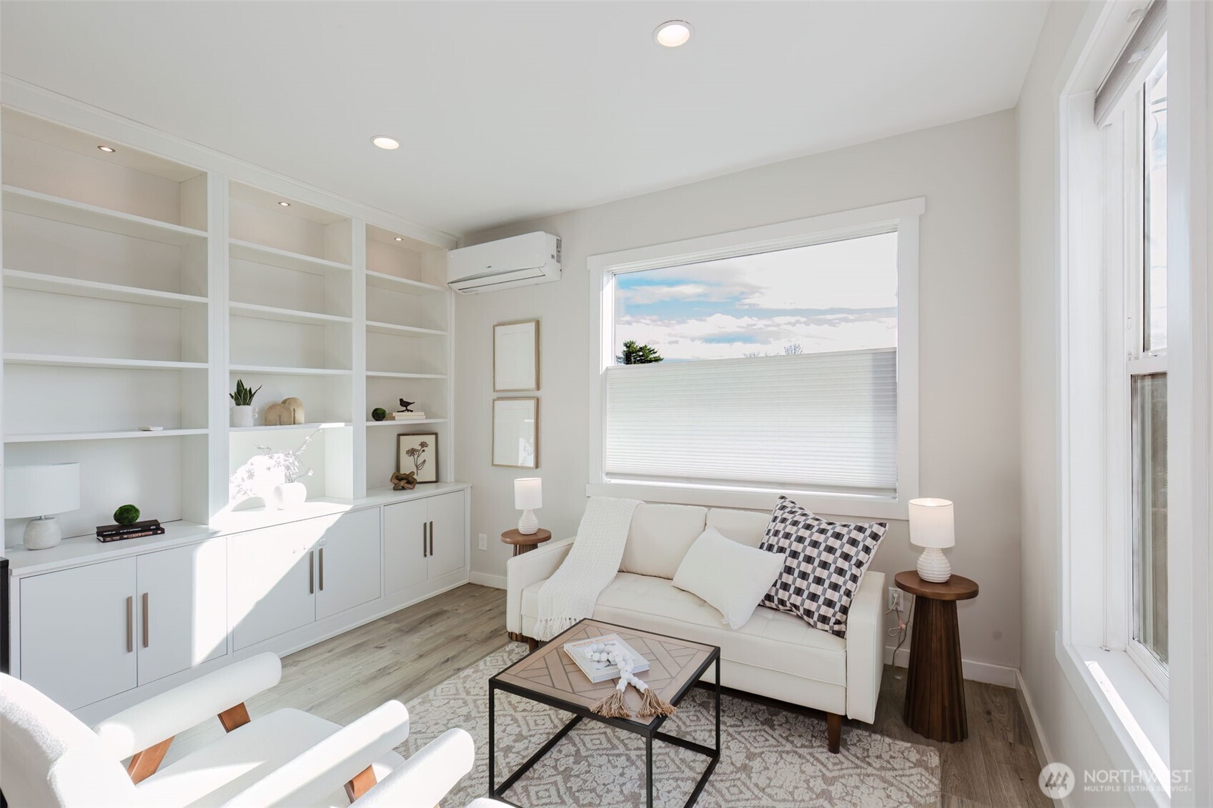 3032 S Dawson Street , Seattle, WA 98108