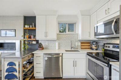 2703 Boylston Avenue E #101, Seattle, WA 98102 - Photo 11