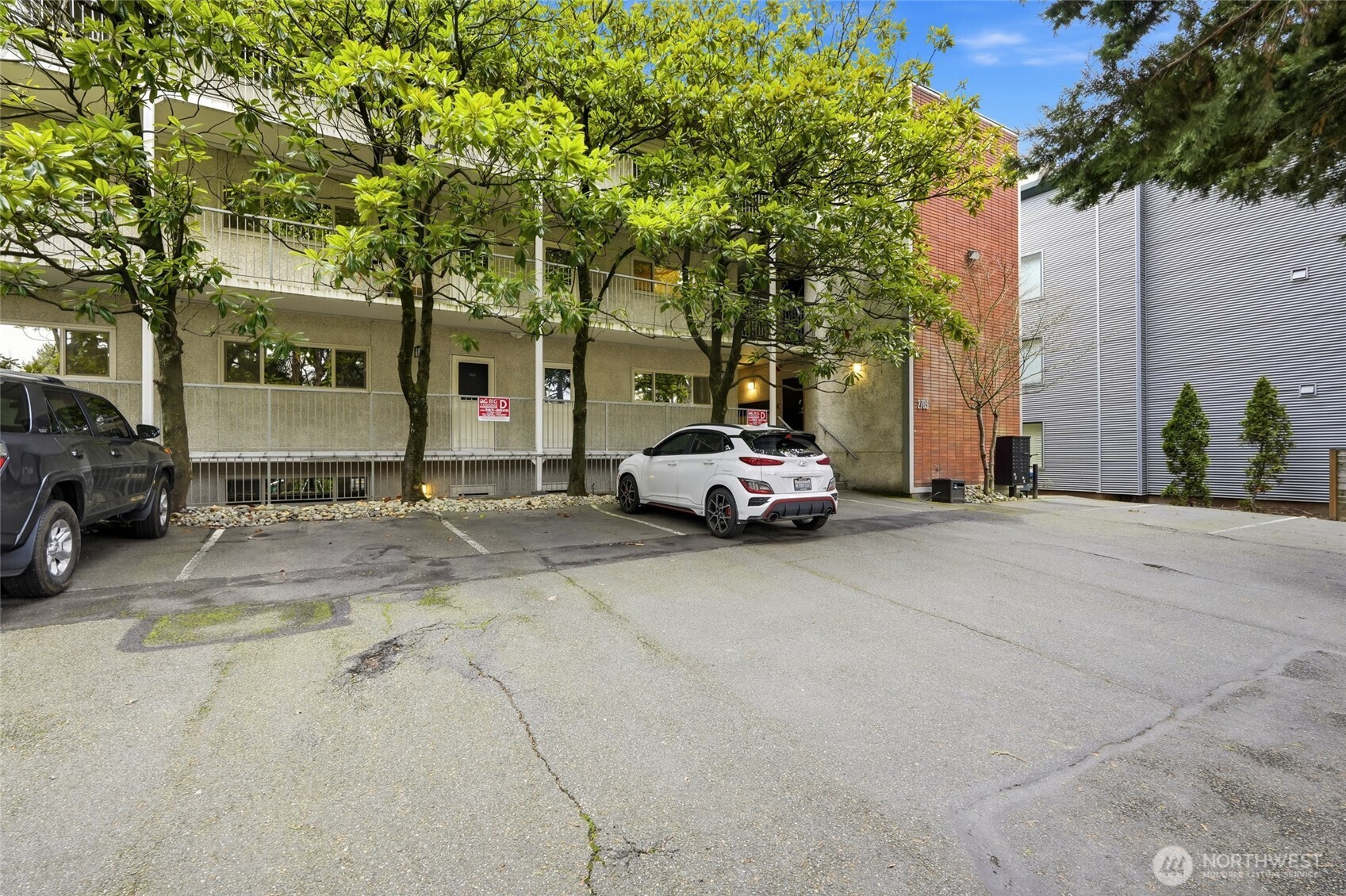 2703 Boylston Avenue E #101, Seattle, WA 98102