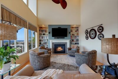 10010 181st Avenue Ct E, Bonney Lake, WA 98391 - Photo 11