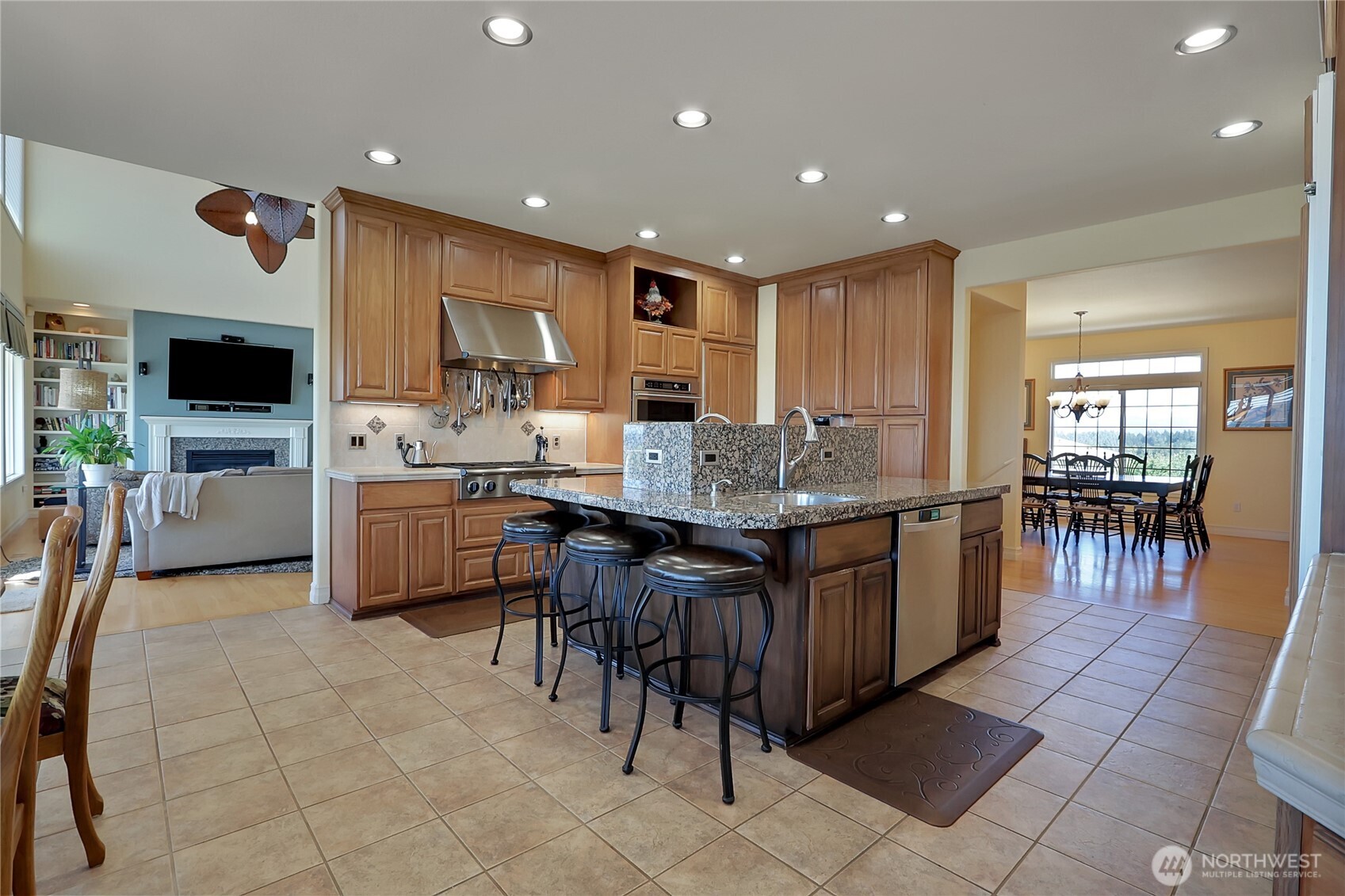 10010 181st Avenue Ct E, Bonney Lake, WA 98391