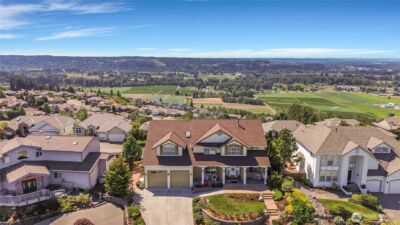 10010 181st Avenue Ct E, Bonney Lake, WA 98391 - Photo 2