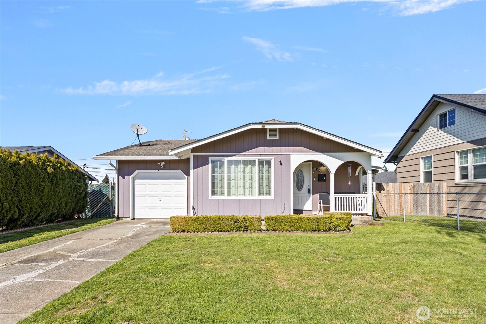 1025 E 63rd Street , Tacoma, WA 98404-2420