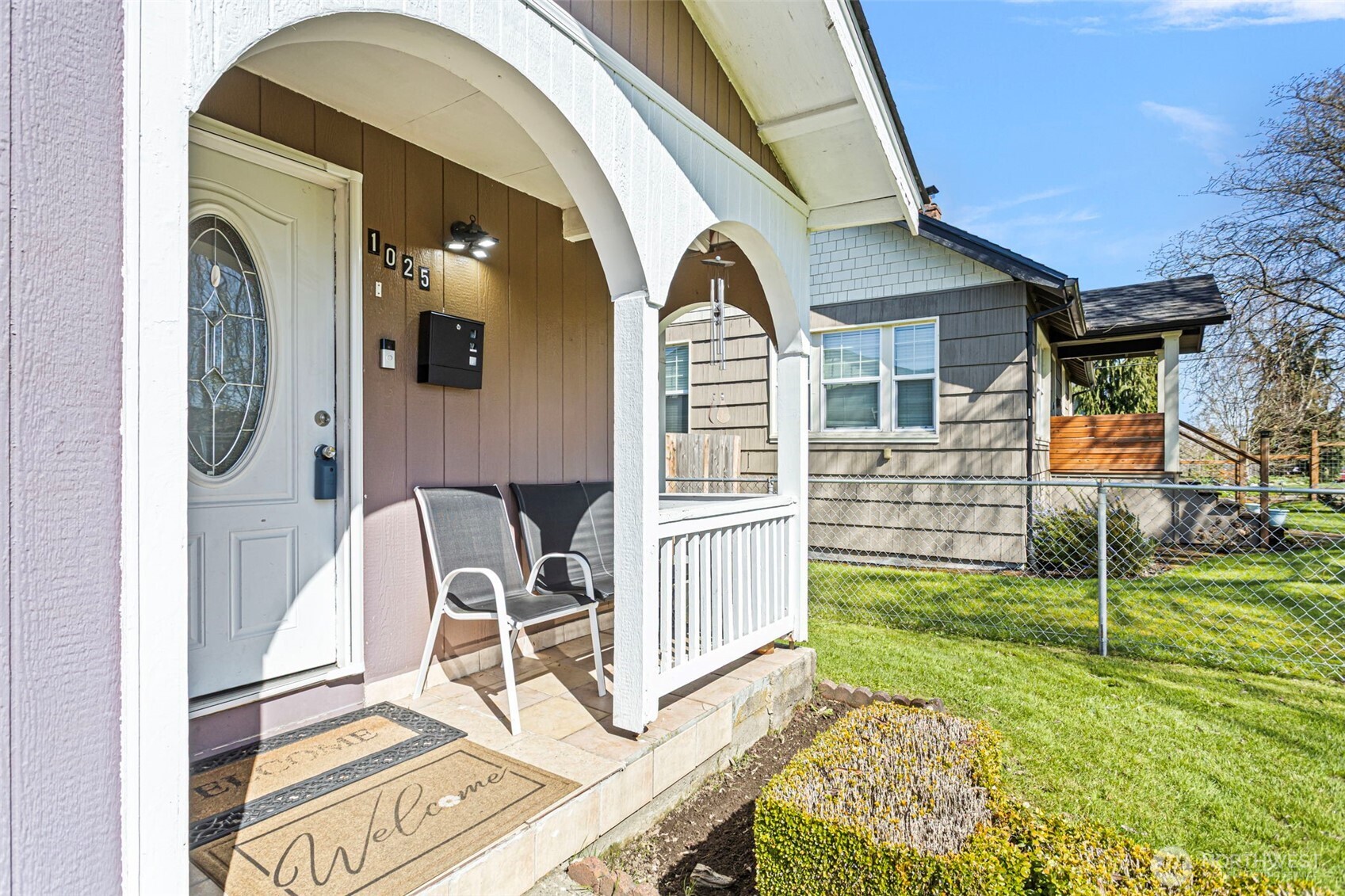 1025 E 63rd Street , Tacoma, WA 98404-2420