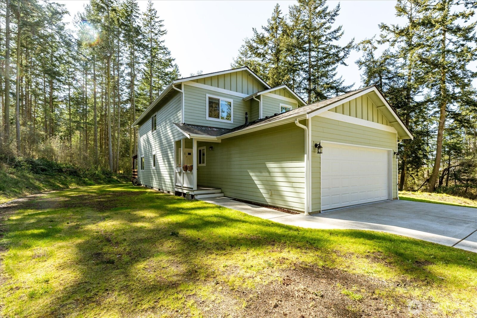 1035 W Starflower Road , Oak Harbor, WA 98277
