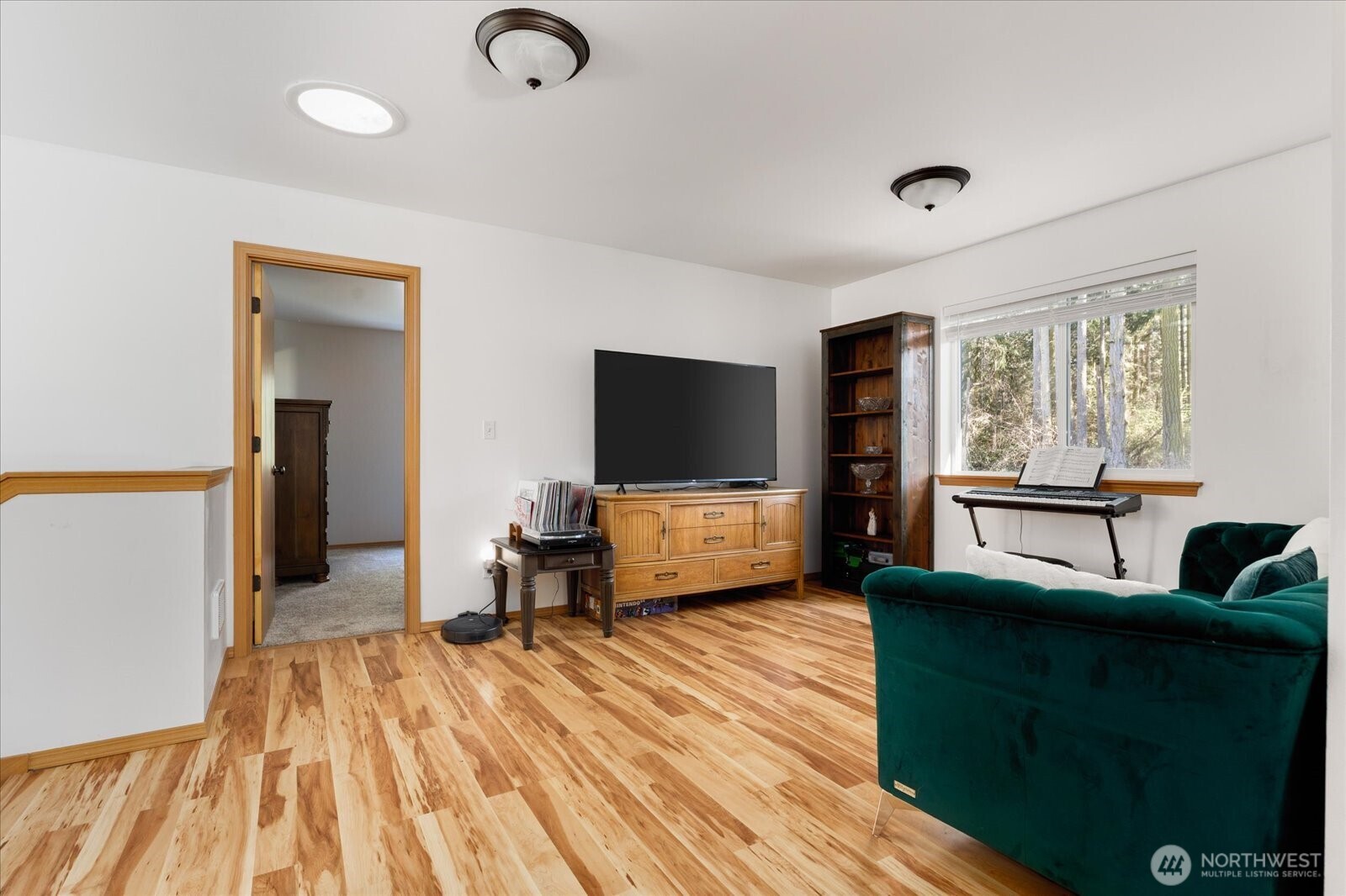 1035 W Starflower Road , Oak Harbor, WA 98277