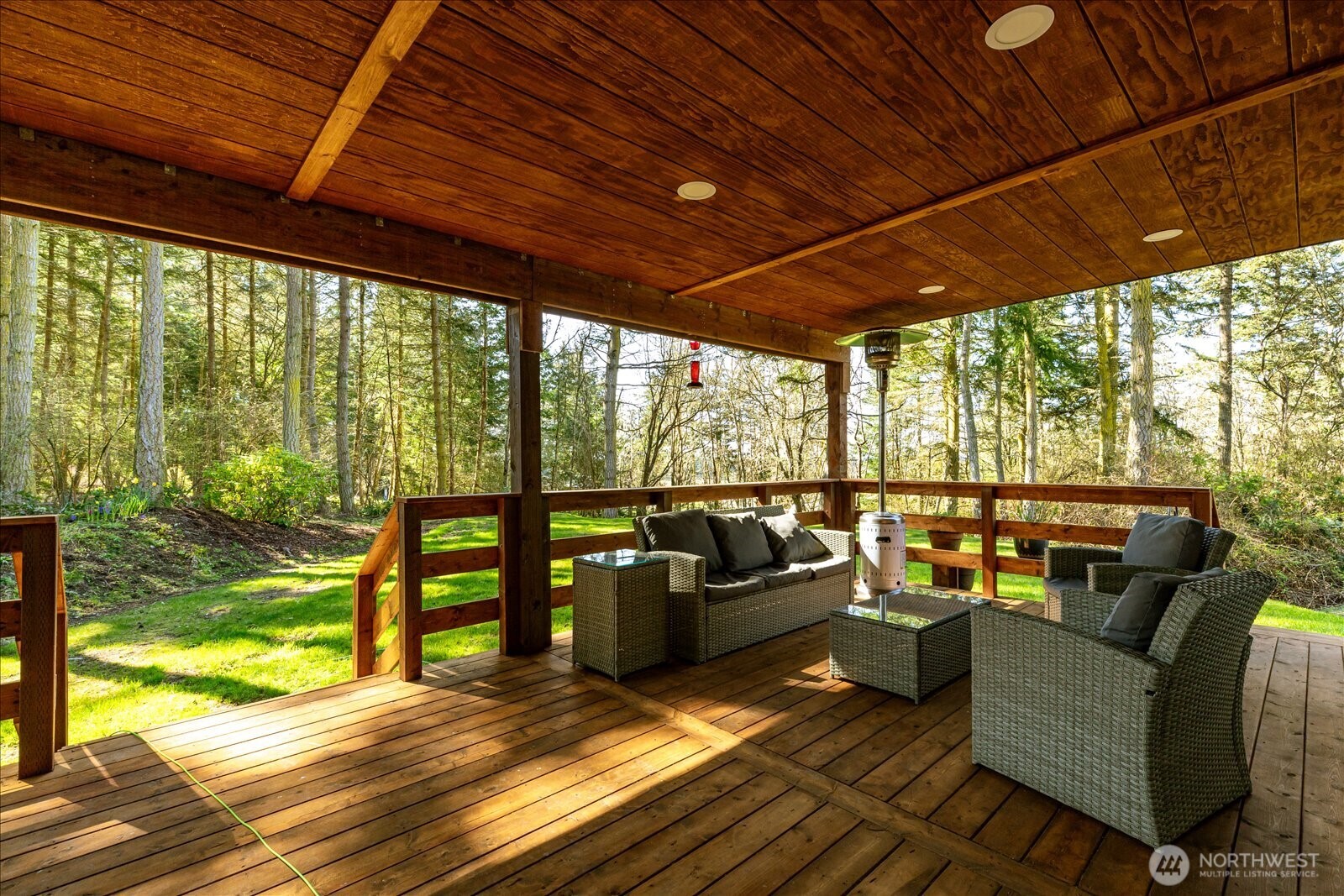 1035 W Starflower Road , Oak Harbor, WA 98277