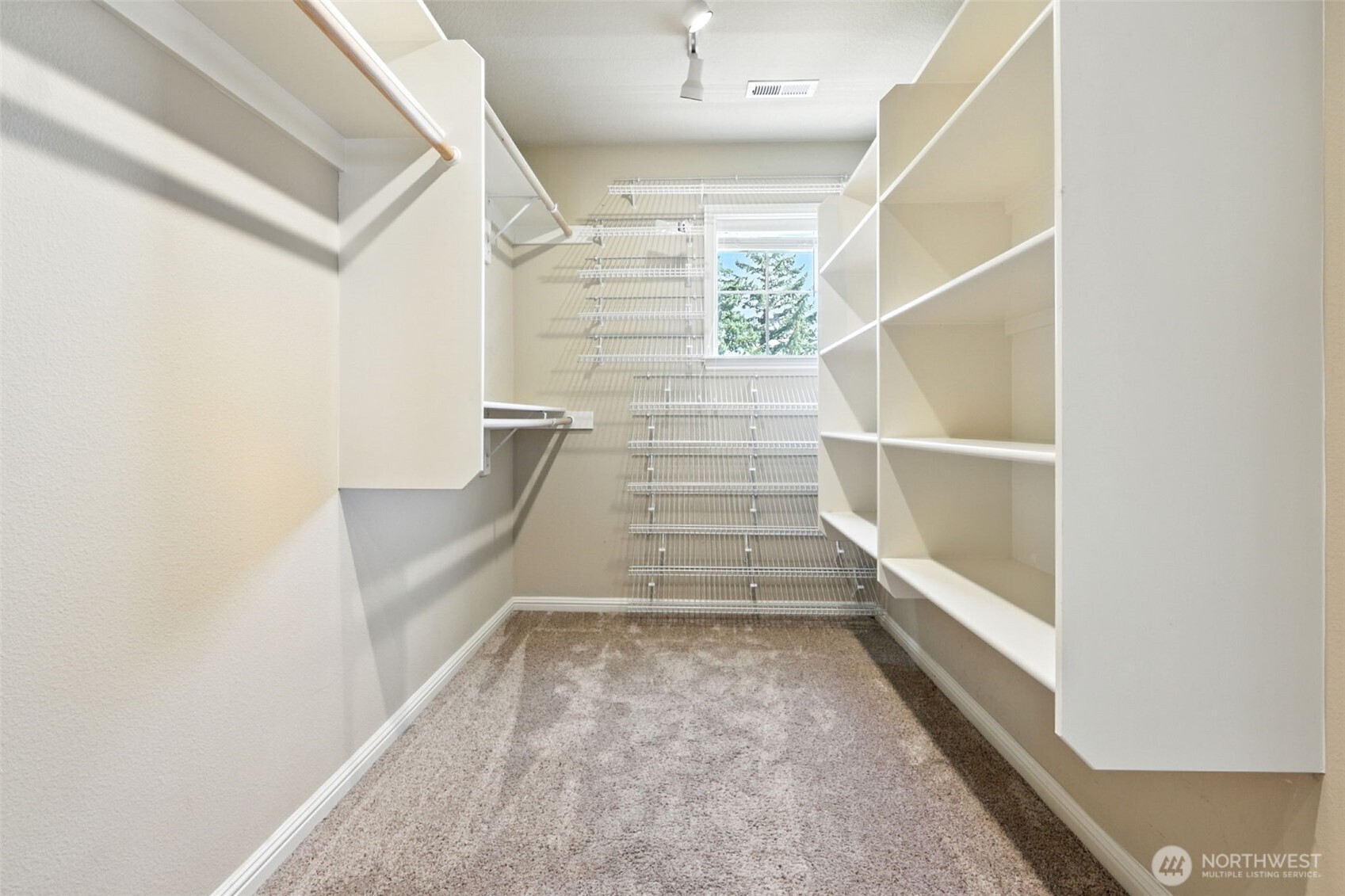 2052 NW Fargo Loop , Camas, WA 98607