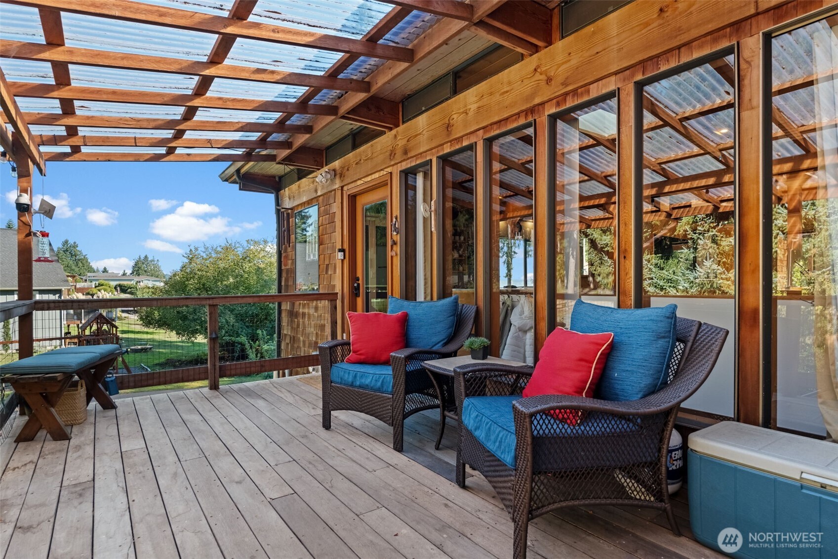 1130 Queets Drive , Fox Island, WA 98333