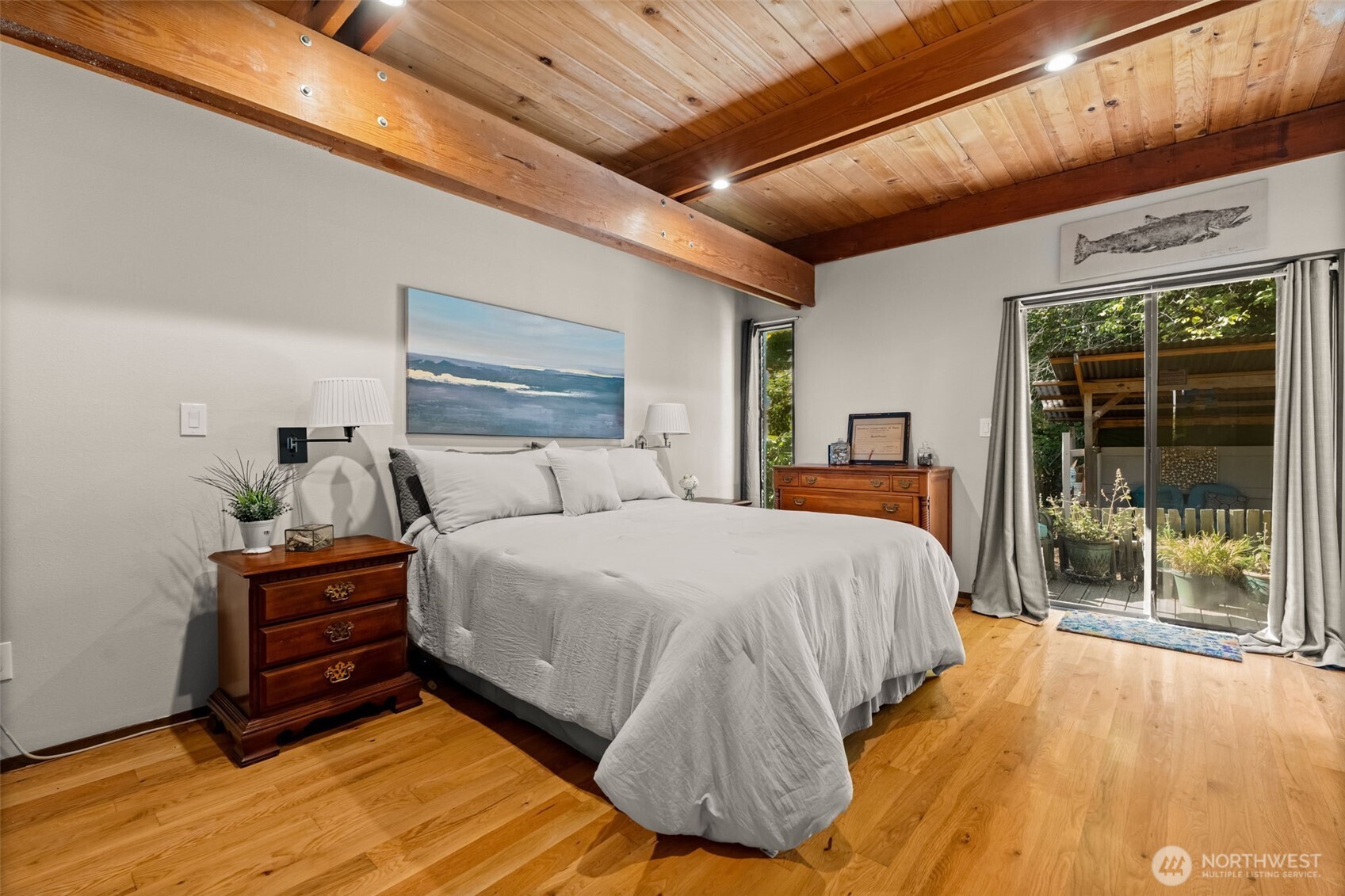 1130 Queets Drive , Fox Island, WA 98333