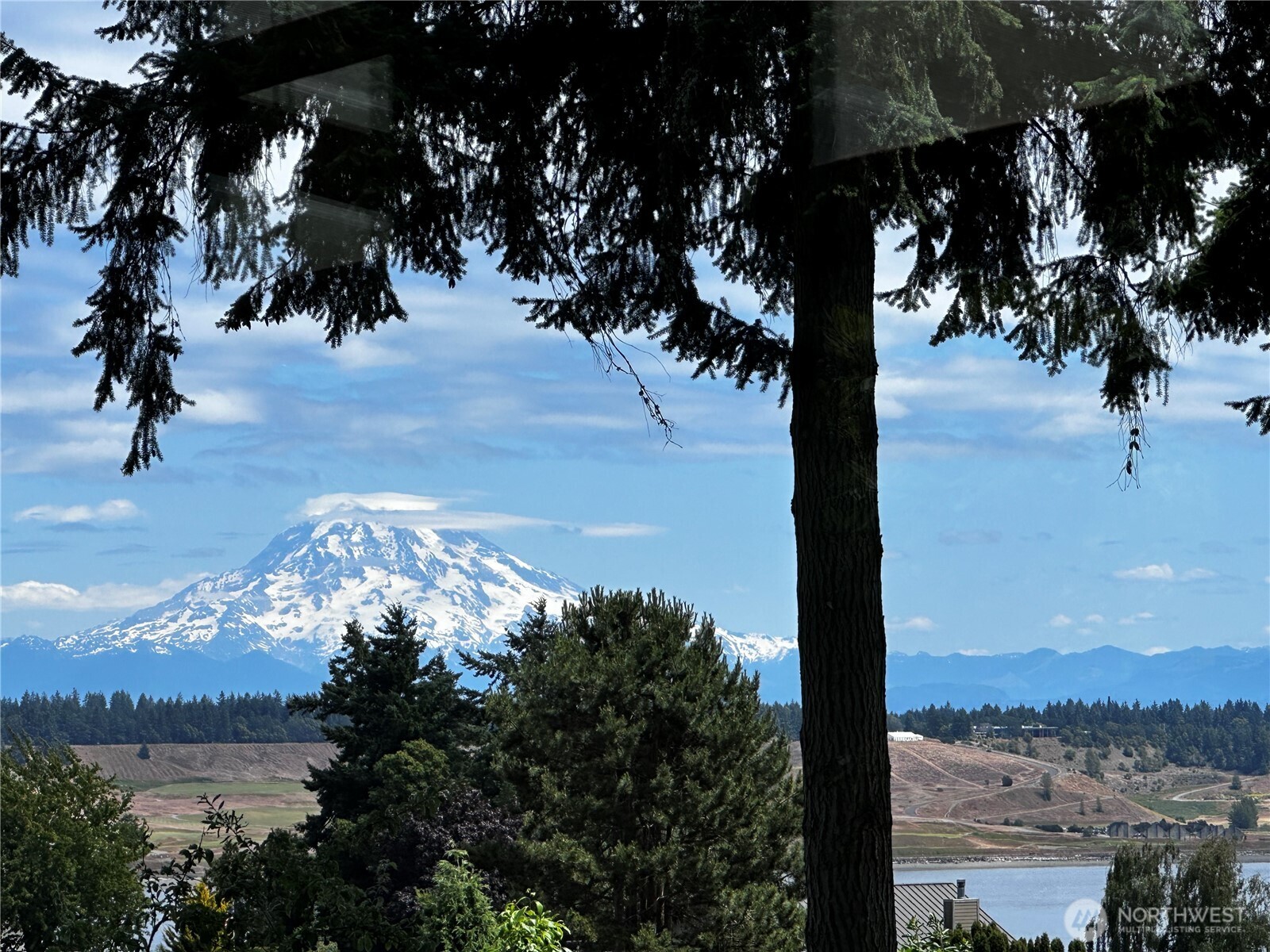 1130 Queets Drive , Fox Island, WA 98333