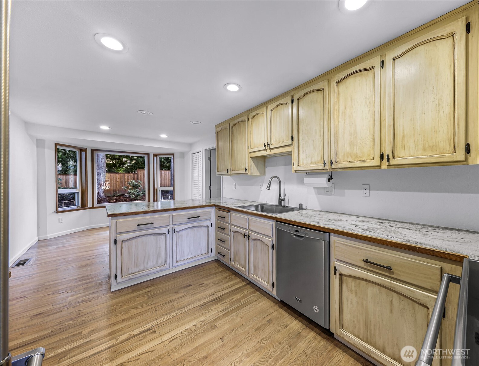 4010 Moody Place , Mount Vernon, WA 98274
