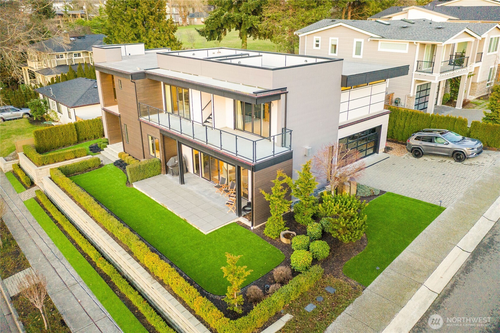 6504 103rd Avenue NE, Kirkland, WA 98033