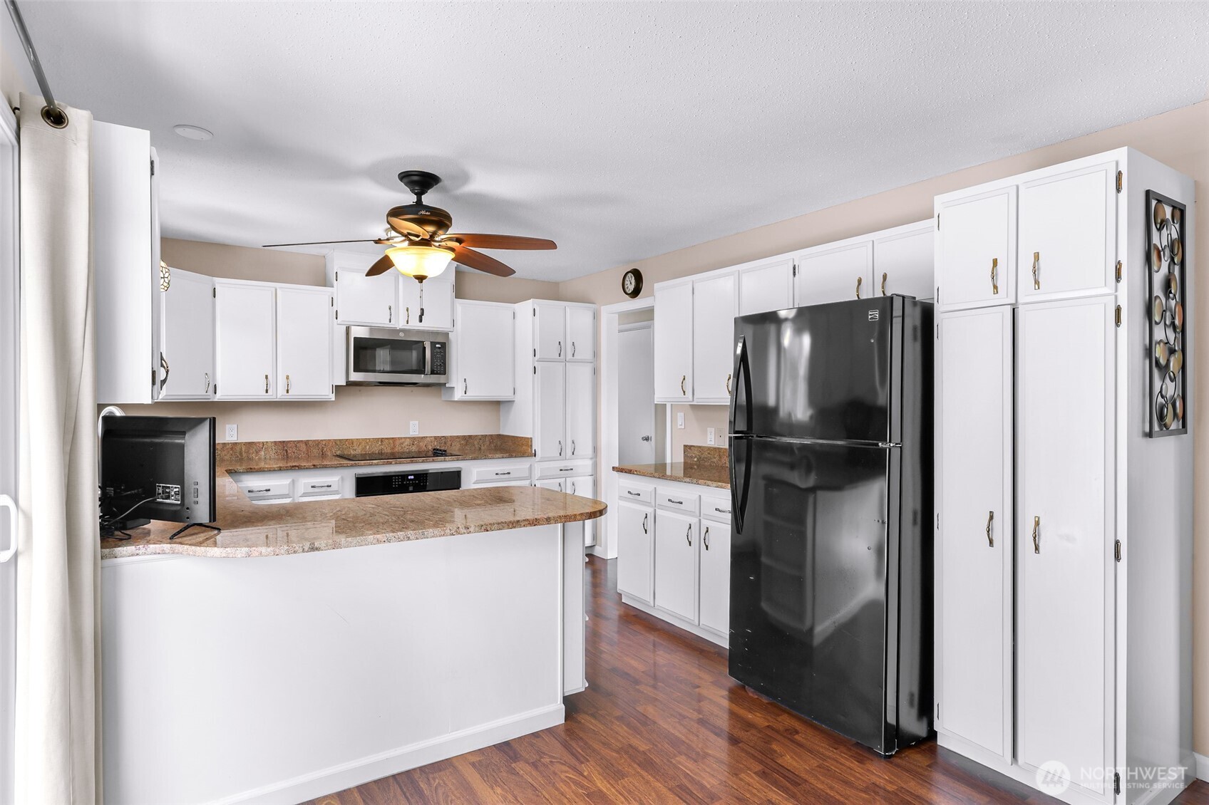 2721 Mcleod Road , Bellingham, WA 98225