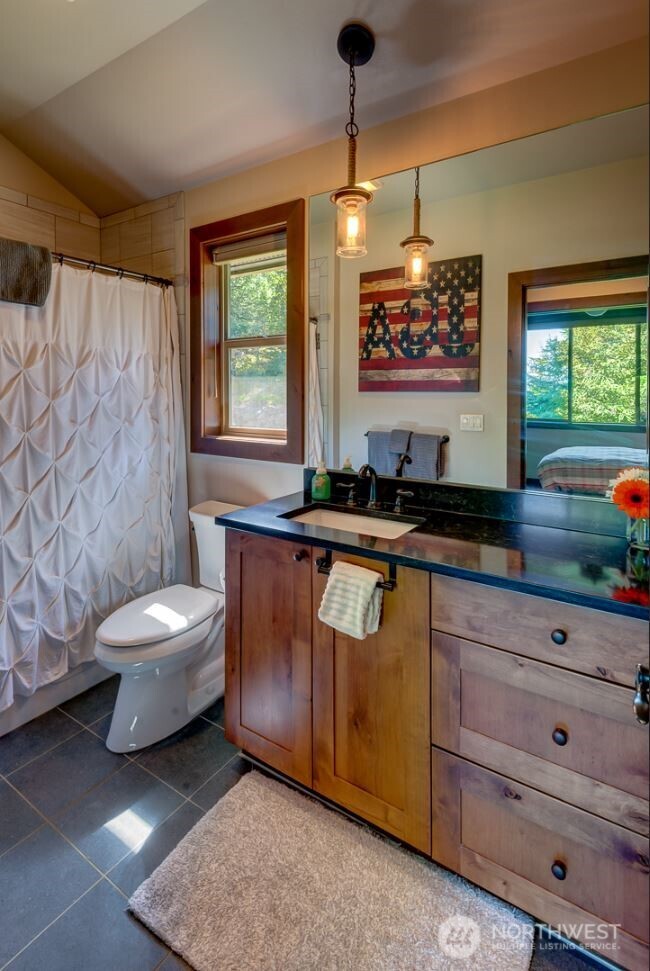 240 Snow Ridge Drive , Cle Elum, WA 98922