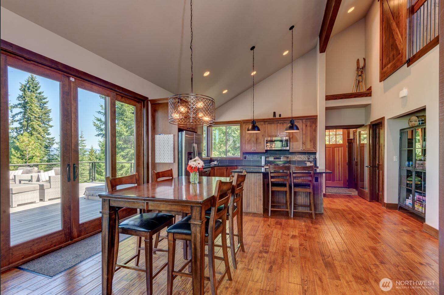 240 Snow Ridge Drive , Cle Elum, WA 98922
