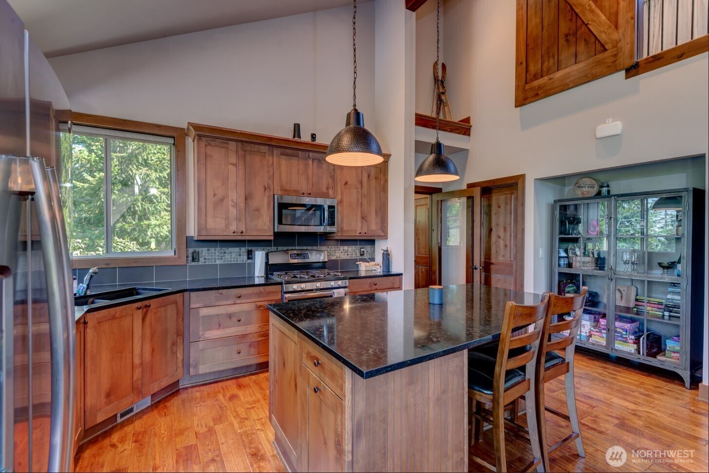240 Snow Ridge Drive , Cle Elum, WA 98922
